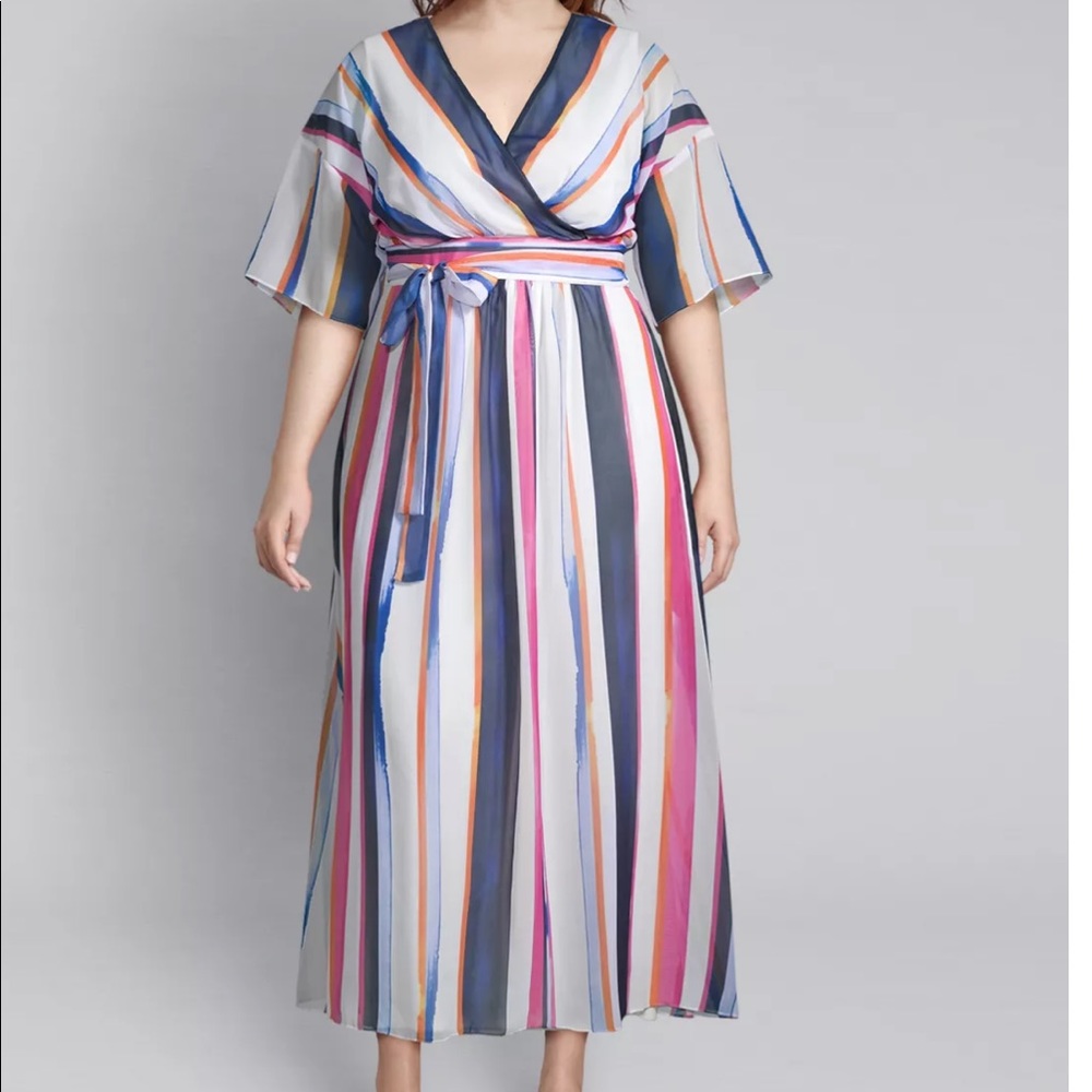 Striped crossover Maxi Dress